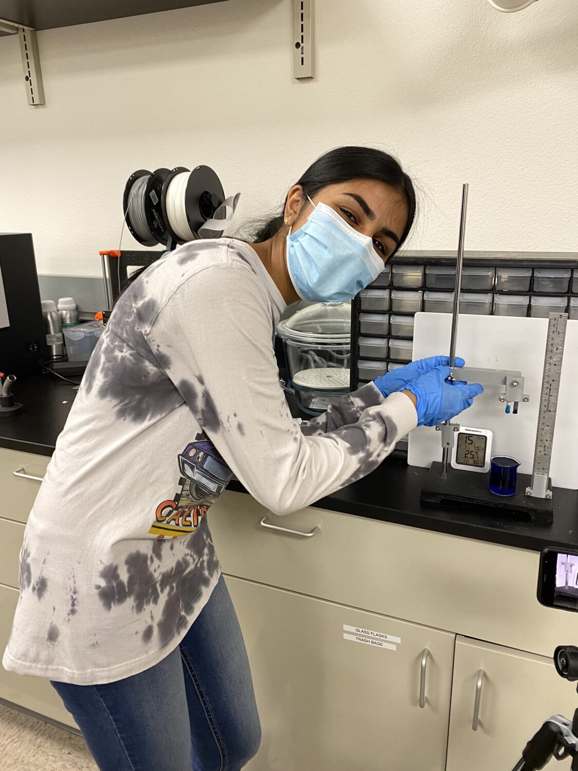 High School Student Srishti Rajeev is working in the lab